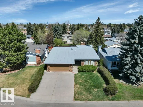 8808 41 AV NW, Edmonton - $450,000
