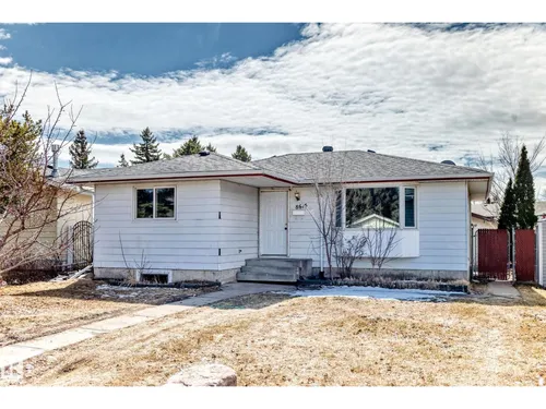 8615 42A AV NW, Edmonton - $414,999