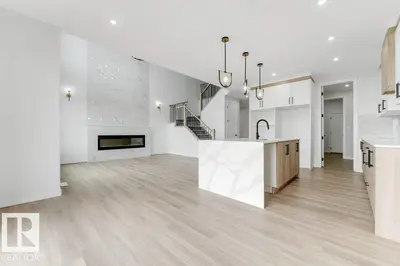 Interior photo 3 of 1847 CROSSBILL LO NW