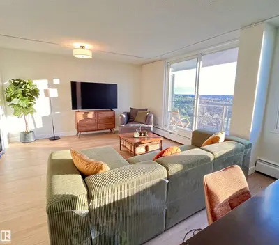 Interior photo 1 of #807 10011 116 ST NW