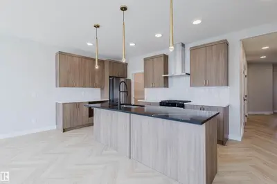 Interior photo 3 of 21 Cessy ST