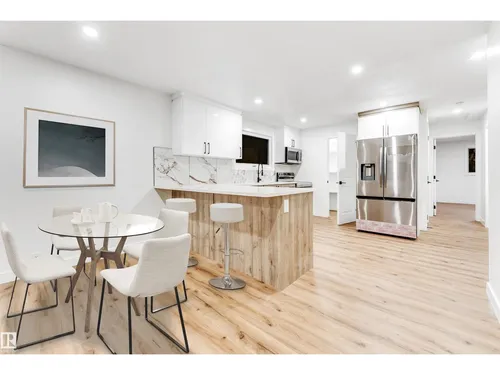 4616 32 AV NW, Edmonton - $424,900