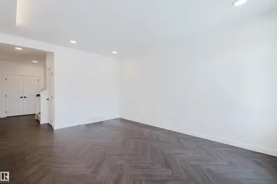 Interior photo 4 of 8243 KIRIAK LO SW