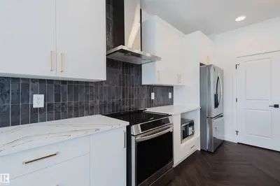 Interior photo 2 of 8243 KIRIAK LO SW