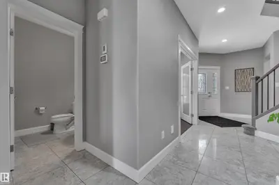 Interior photo 2 of 3203 WINSPEAR CR SW
