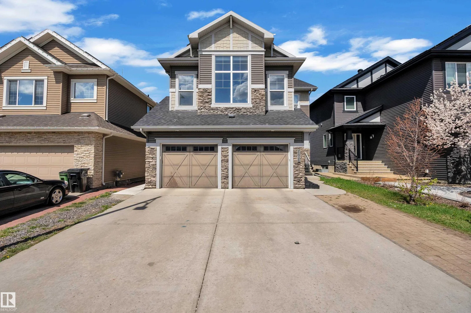 3203 WINSPEAR CR SW, Edmonton - 6 bedroom Detached Single Family for sale
