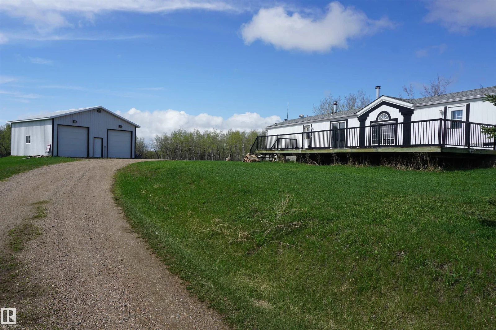 59502 RNG ROAD 102, Rural St. Paul County - 3 bedroom Detached Single Family for sale