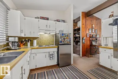 Interior photo 4 of 4411 209 ST NW