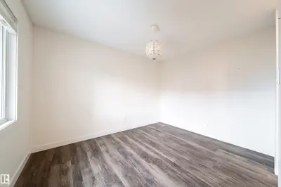 Interior photo 4 of 5642 148 ST NW