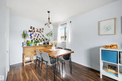 Interior photo 3 of 5502 52 ST