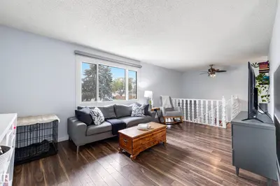Interior photo 2 of 5502 52 ST