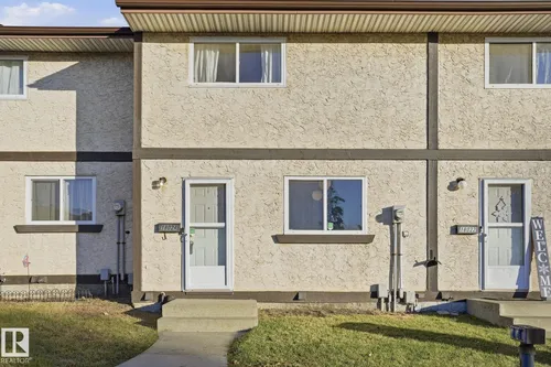 18024 93 AV NW, Edmonton - $229,900