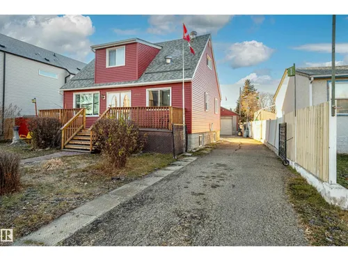 10532 157 ST NW, Edmonton - $429,000