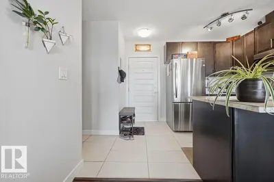Interior photo 1 of #433 5151 WINDERMERE BV SW