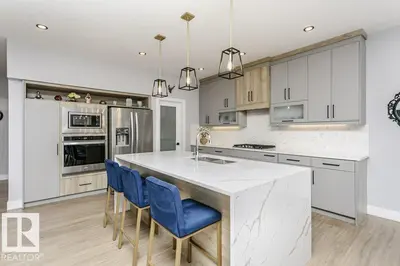 Interior photo 4 of 37 BRUNSWYCK CR