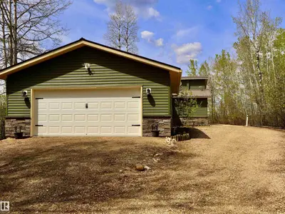 Interior photo 1 of #26 5508 TWP RD 593A