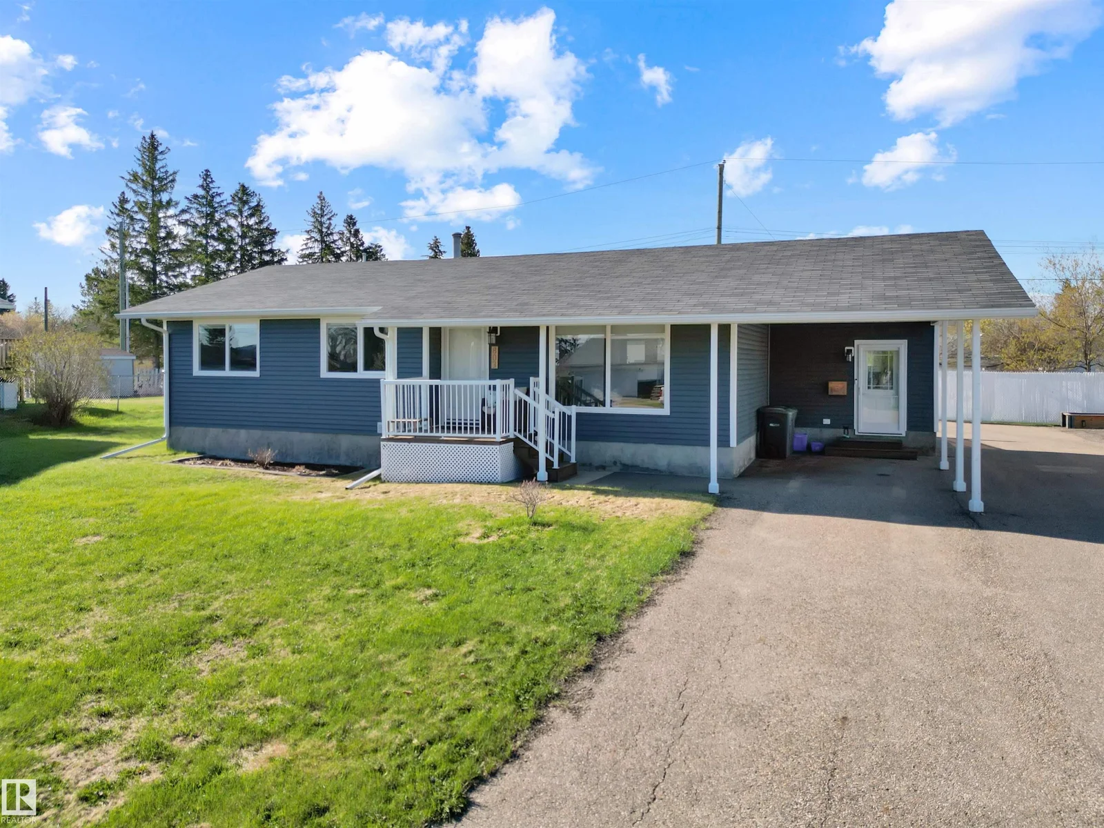 803 12 AV, Cold Lake - 4 bedroom Detached Single Family for sale