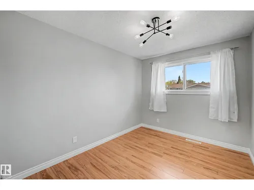 16715 79A AV NW, Edmonton - $464,900