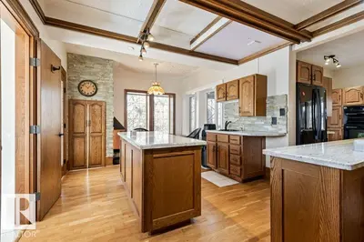 Interior photo 2 of 6201 Hwy 831