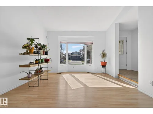 8403 190 ST NW, Edmonton - $474,900