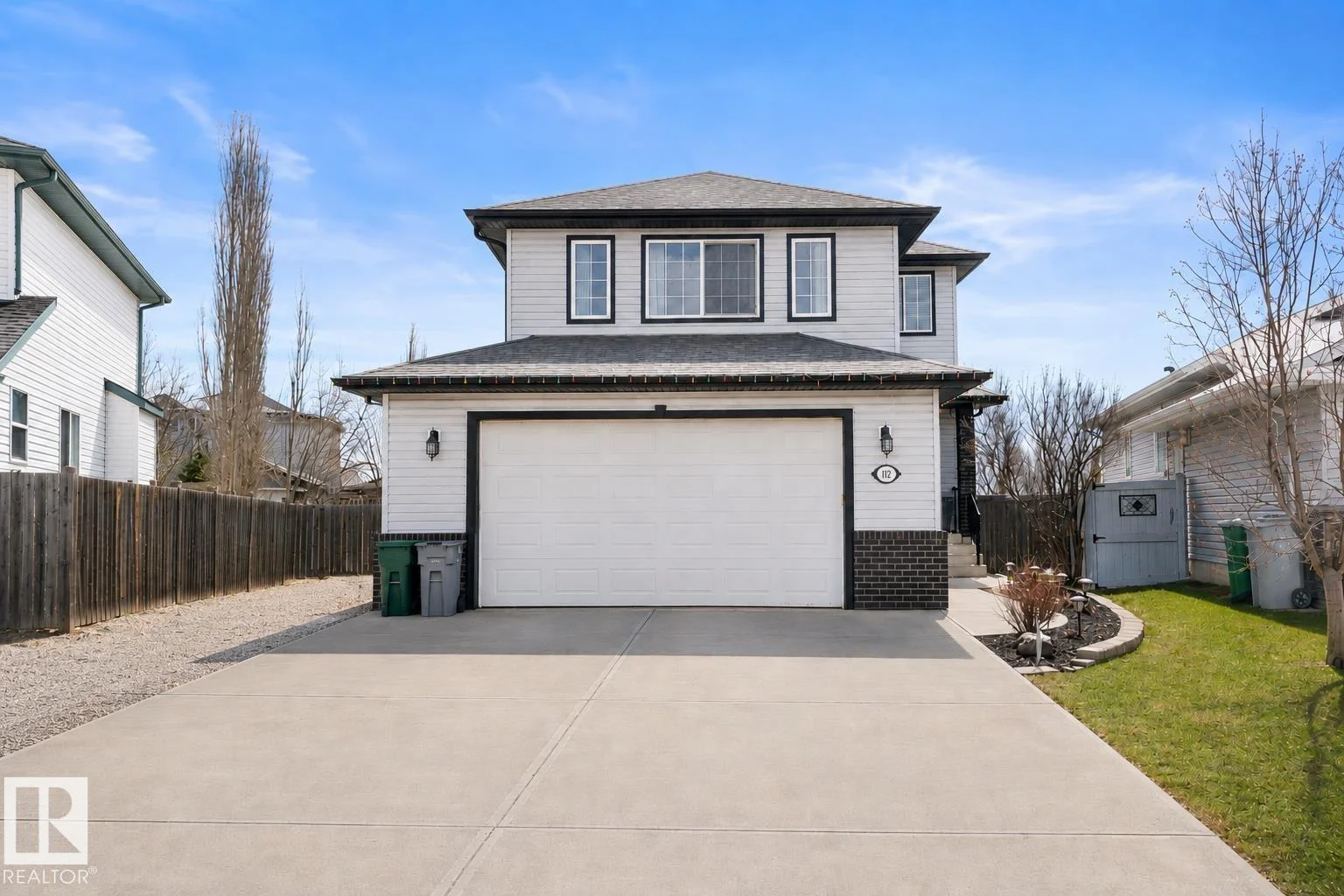 112 LAKELAND PT, Beaumont - 4 bedroom Detached Single Family for sale