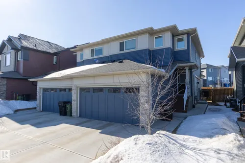 5112 LARK CR NW, Edmonton - $530,000
