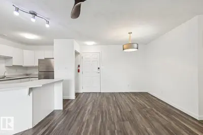 Interior photo 4 of #411 9010 106 AV NW