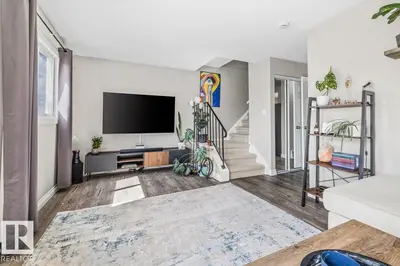 Interior photo 4 of 16429 115 ST NW