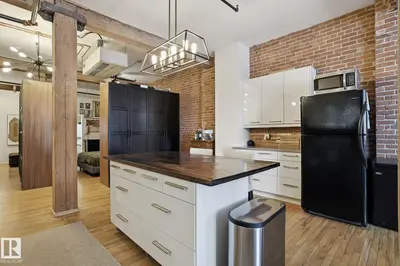 Interior photo 4 of #102 10249 104 ST NW