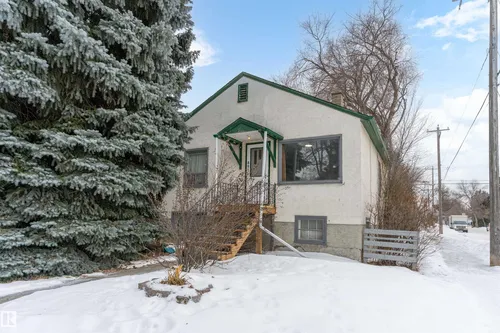 8971 81 AV NW, Edmonton - $375,000