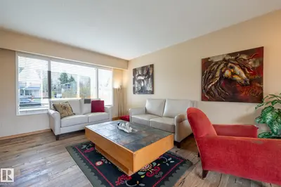 Interior photo 3 of 14336 58A AV NW