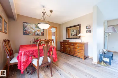 Interior photo 4 of 14336 58A AV NW