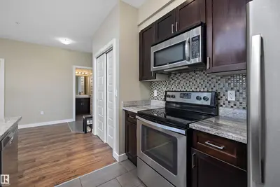 Interior photo 2 of #505 1238 WINDERMERE WY SW