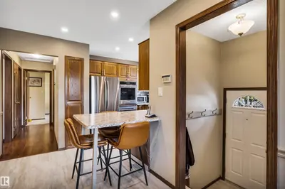 Interior photo 4 of 46 LARKSPUR CR