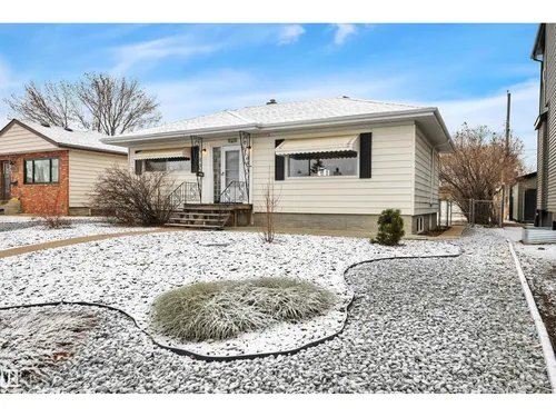 7311 82 ST NW, Edmonton - $439,000