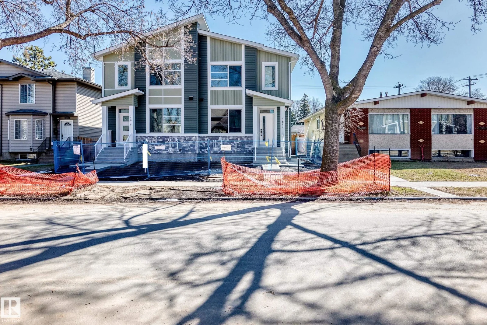 12915 123 ST NW, Edmonton - 6 bedroom Duplex for sale