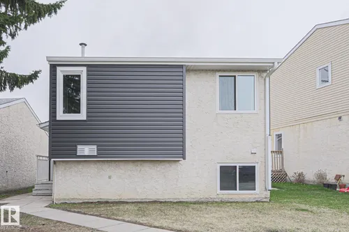 35 CHUNGO DR, Devon - $314,900