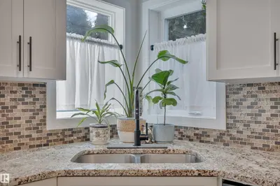 Interior photo 4 of 6509 38 AV