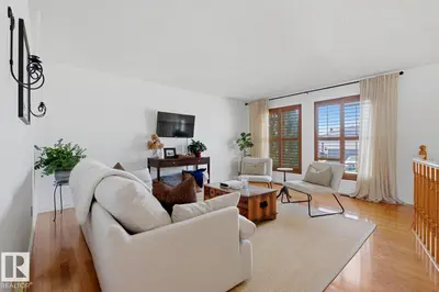Interior photo 2 of 46 Carmel Rd