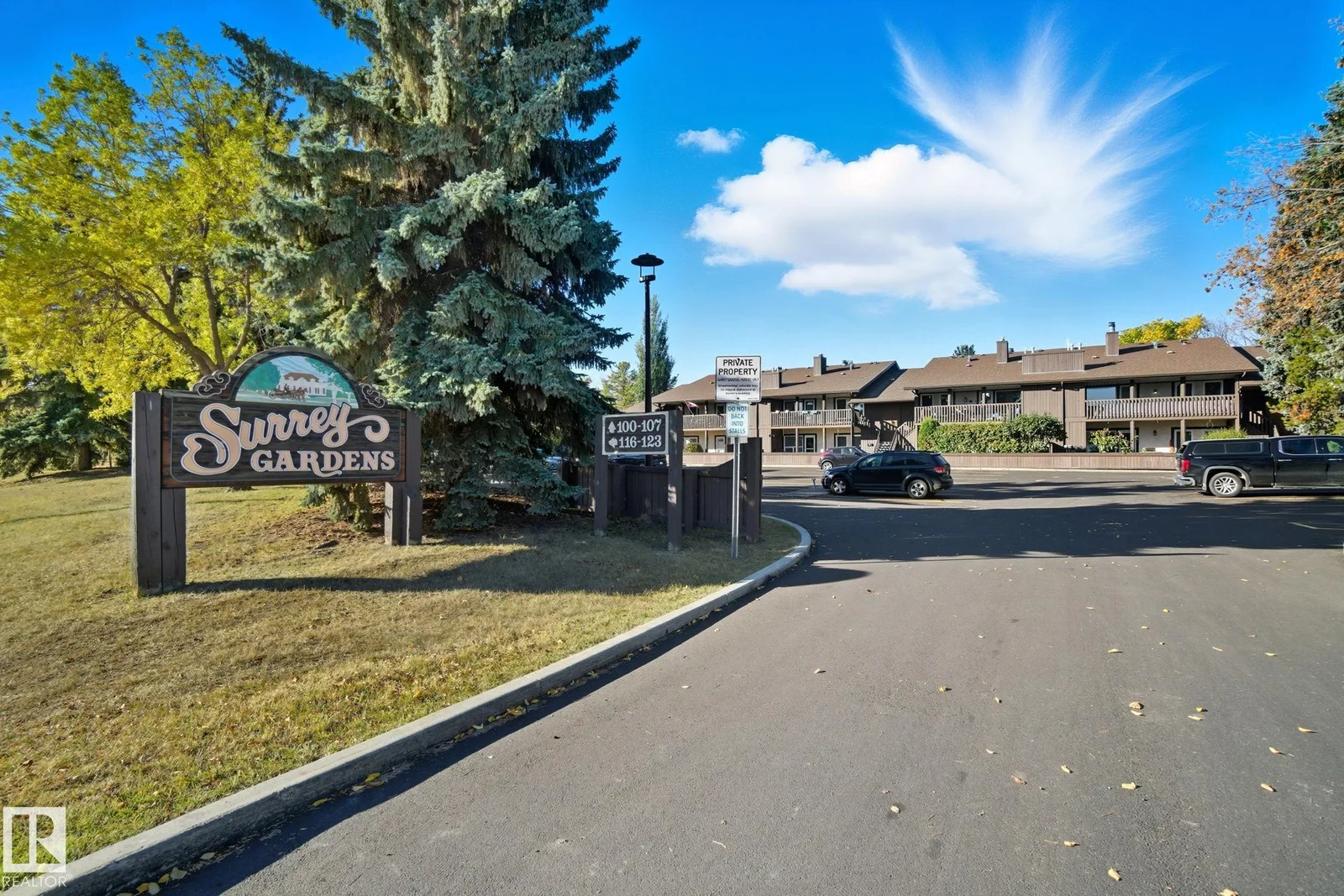 119 SURREY GARDENS GD NW, Edmonton - 2 bedroom Carriage for sale