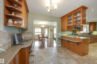 Interior photo 3 of 9327 75 AV NW
