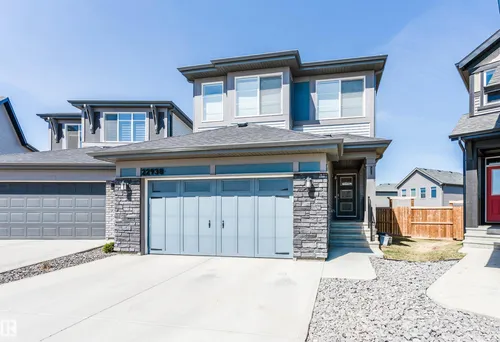 22938 95a AV NW NW, Edmonton - $570,000