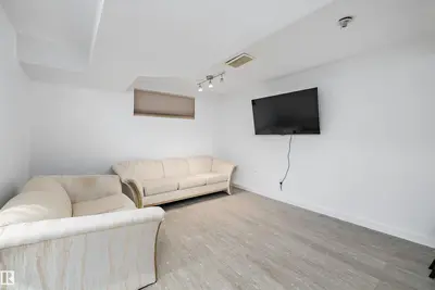 Interior photo 3 of 16304 43 ST NW