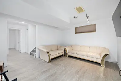 Interior photo 4 of 16304 43 ST NW