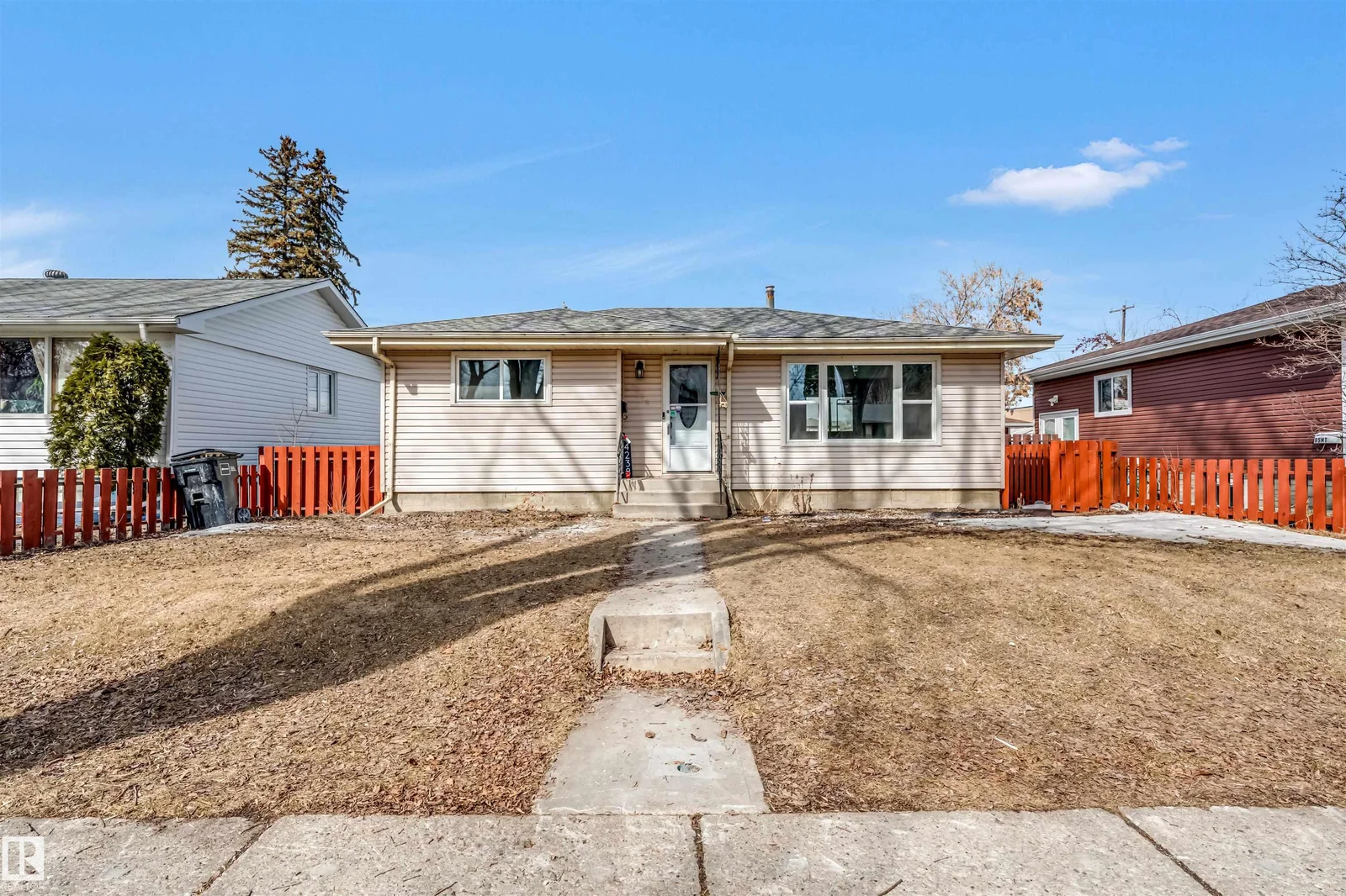 4238 117 AV NW, Edmonton - 5 bedroom Detached Single Family for sale