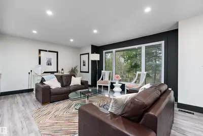 Interior photo 4 of #113 53305 RGE ROAD 280