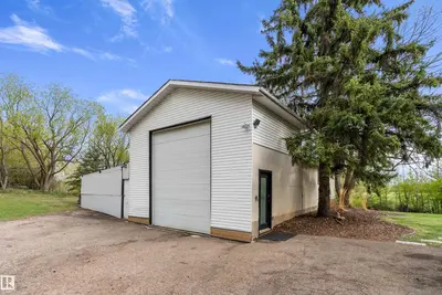 Interior photo 1 of #113 53305 RGE ROAD 280