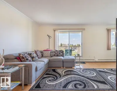 Interior photo 3 of #407 18012 95 AV NW