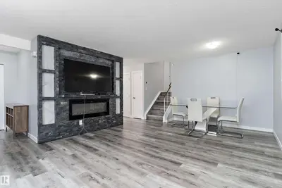 Interior photo 1 of 3214 71 ST NW