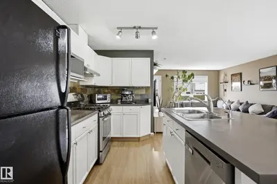 Interior photo 2 of 14017 156 AV NW